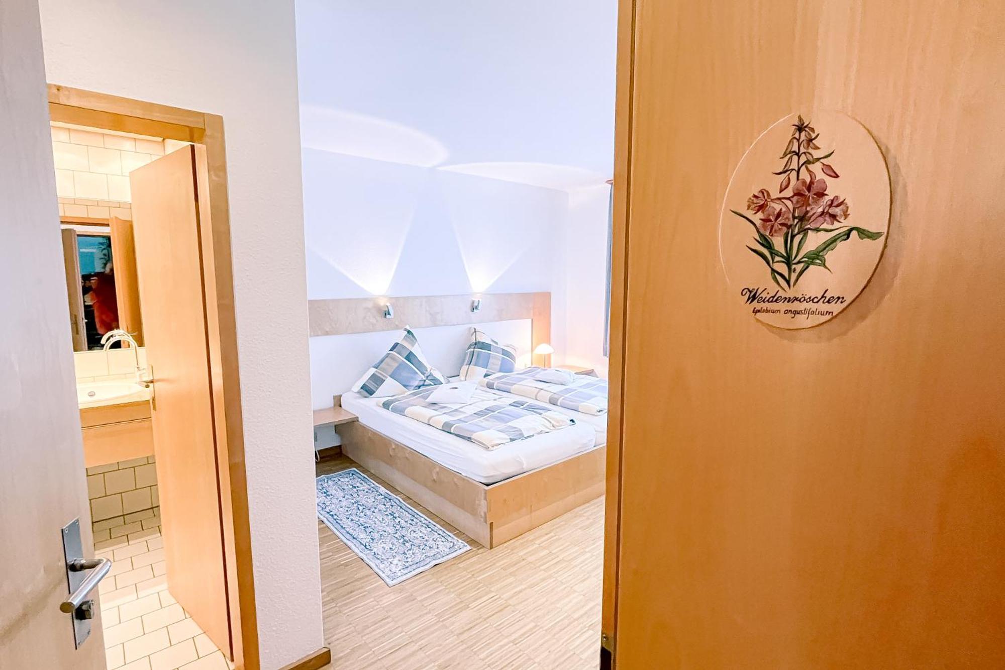 Alte Drogerie Hotel Garni Anholt Buitenkant foto